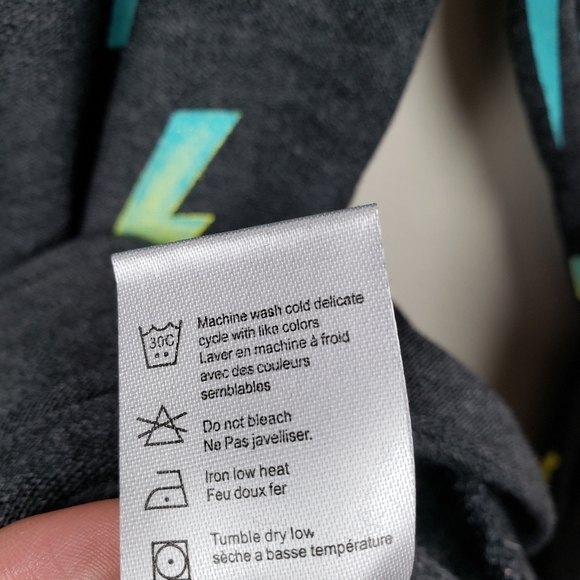 Chaser Lighting Bolt Rainbow Pullover Sweater Sweatshirt Grey Rainbow Sz Small - Picture 5 of 6